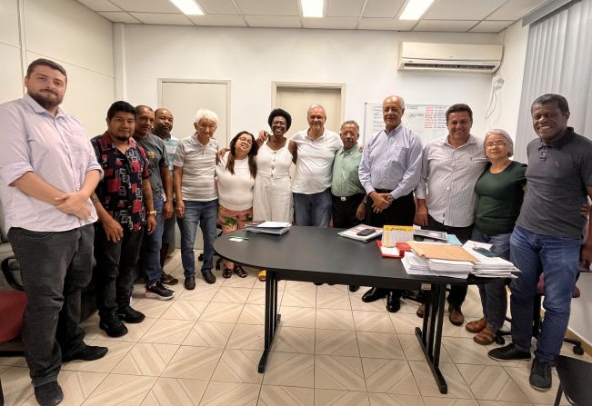 Prefeitura de Jacupiranga realiza reunião com o COMPIR e CPDCN para discutir ações antirracistas.