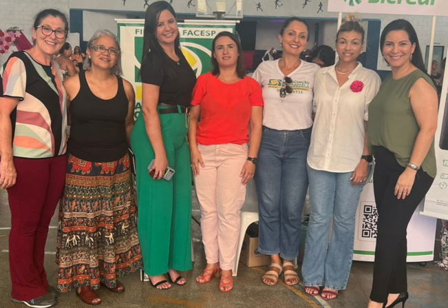 Evento Mulheres Vitoriosas reúne centenas de mulheres na tarde do dia 08/03