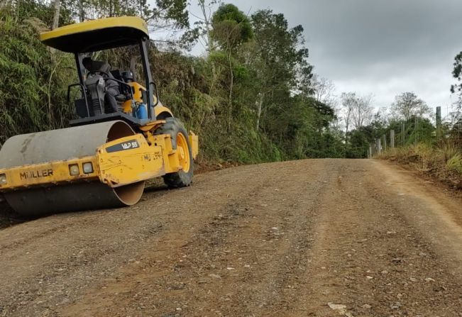 Manutenção Estradas Rurais